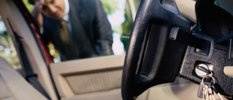 24 hour car locksmith in San Fernando